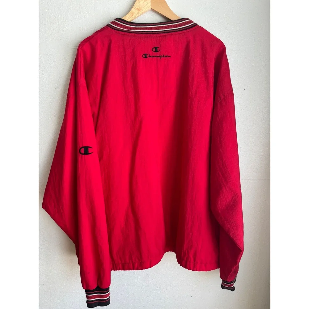 Champion Vintage Mens XL Red Nylon‎ V-Neck Windbreaker Pullover Striped Trim